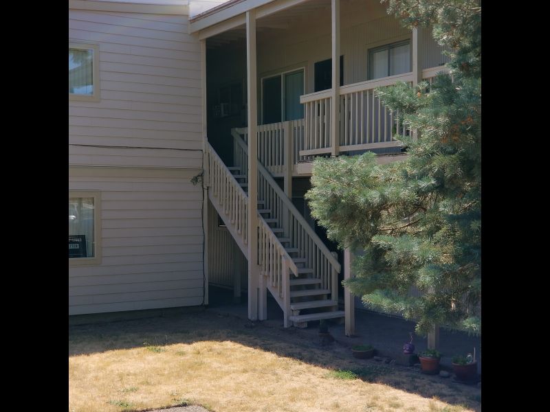 Lombard Heights Apartments