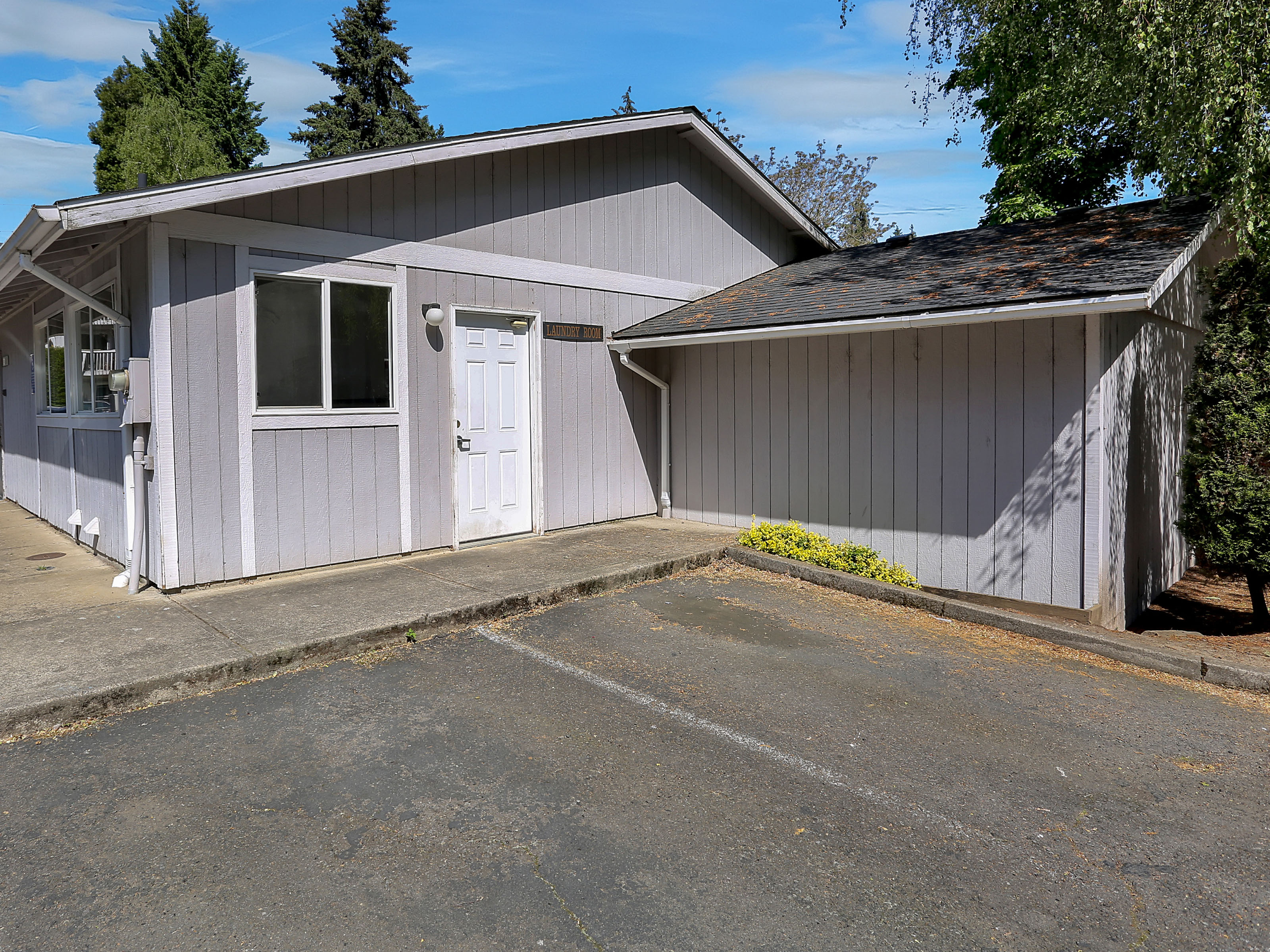 Silverwood Apartments