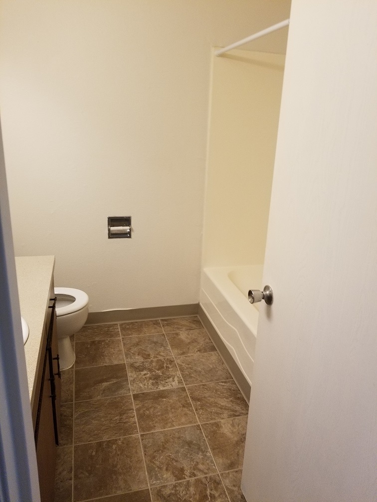 Salem 12-Plex