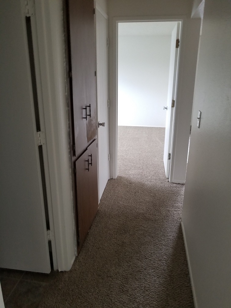 Salem 12-Plex