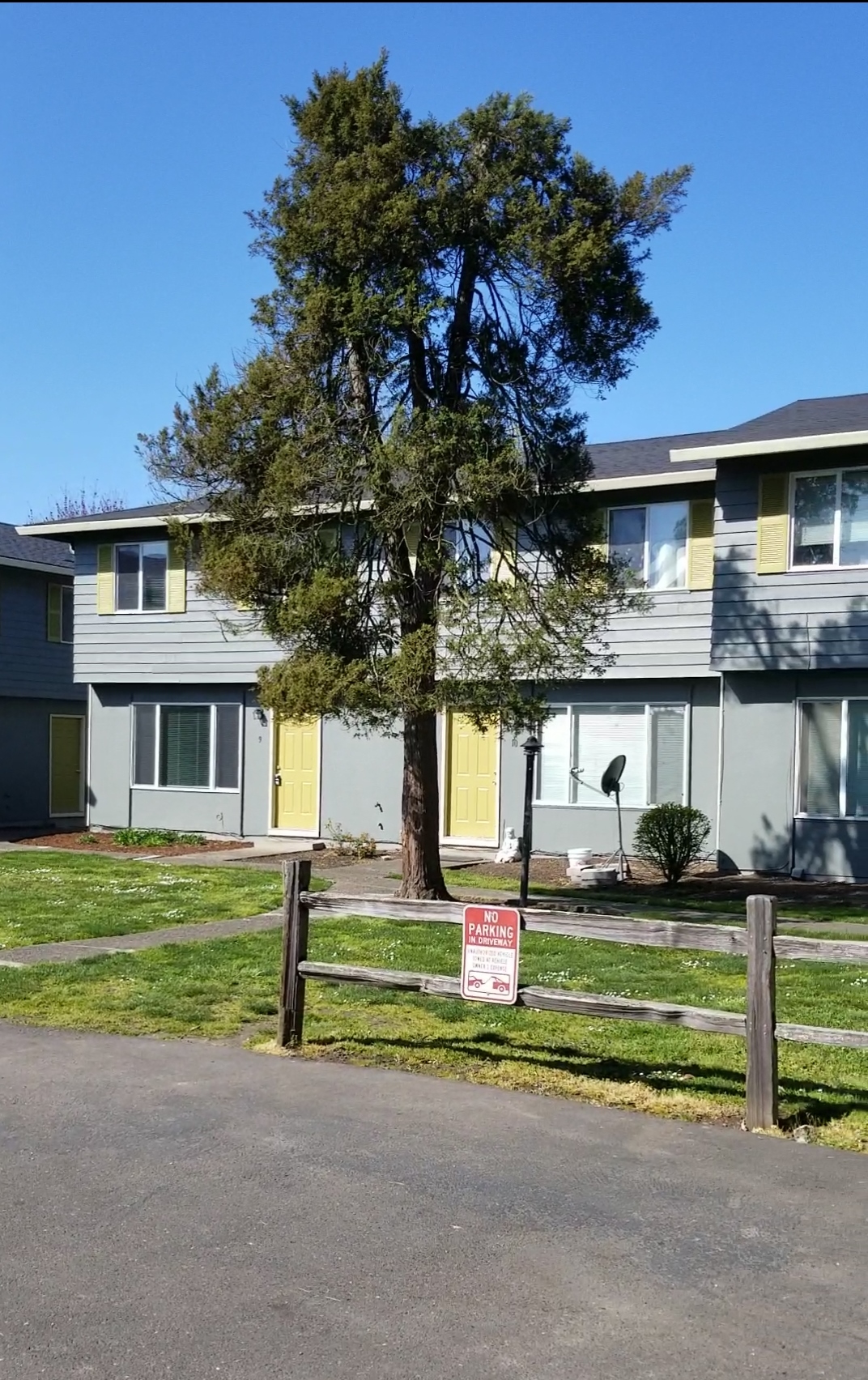 Garden Court Apartments