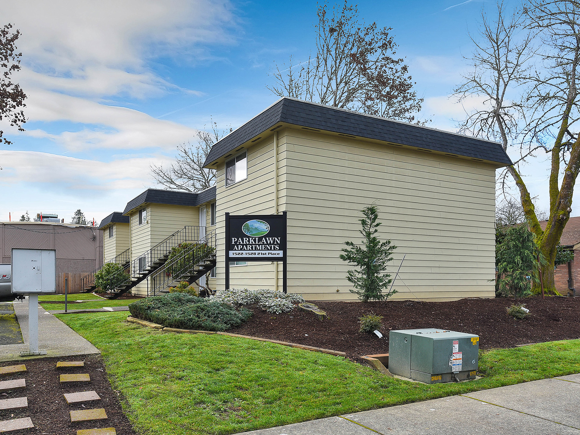 Parklawn Apartments