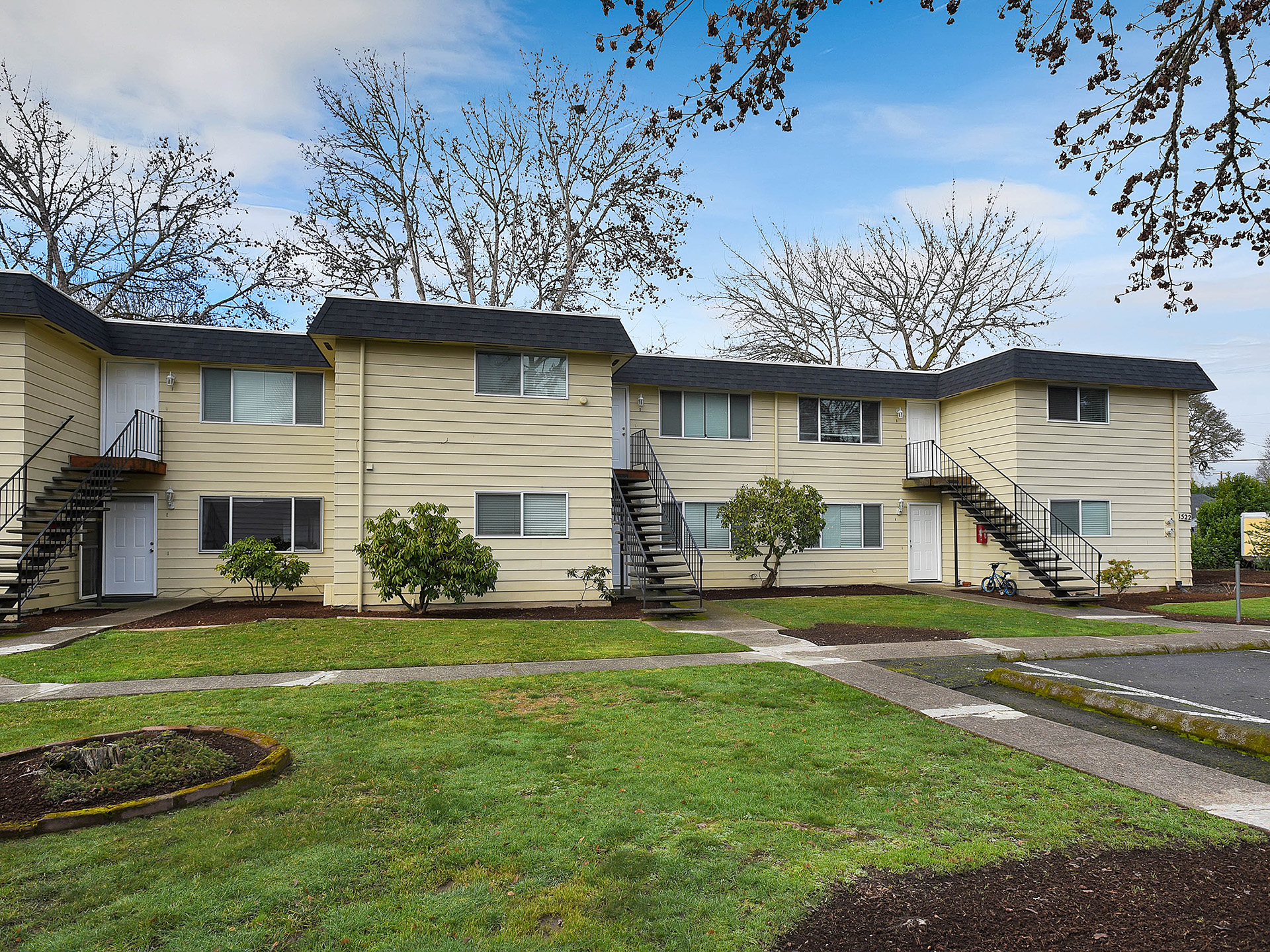 Parklawn Apartments