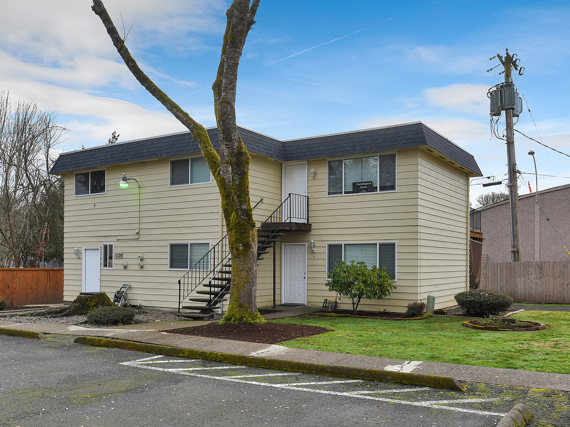 Parklawn Apartments