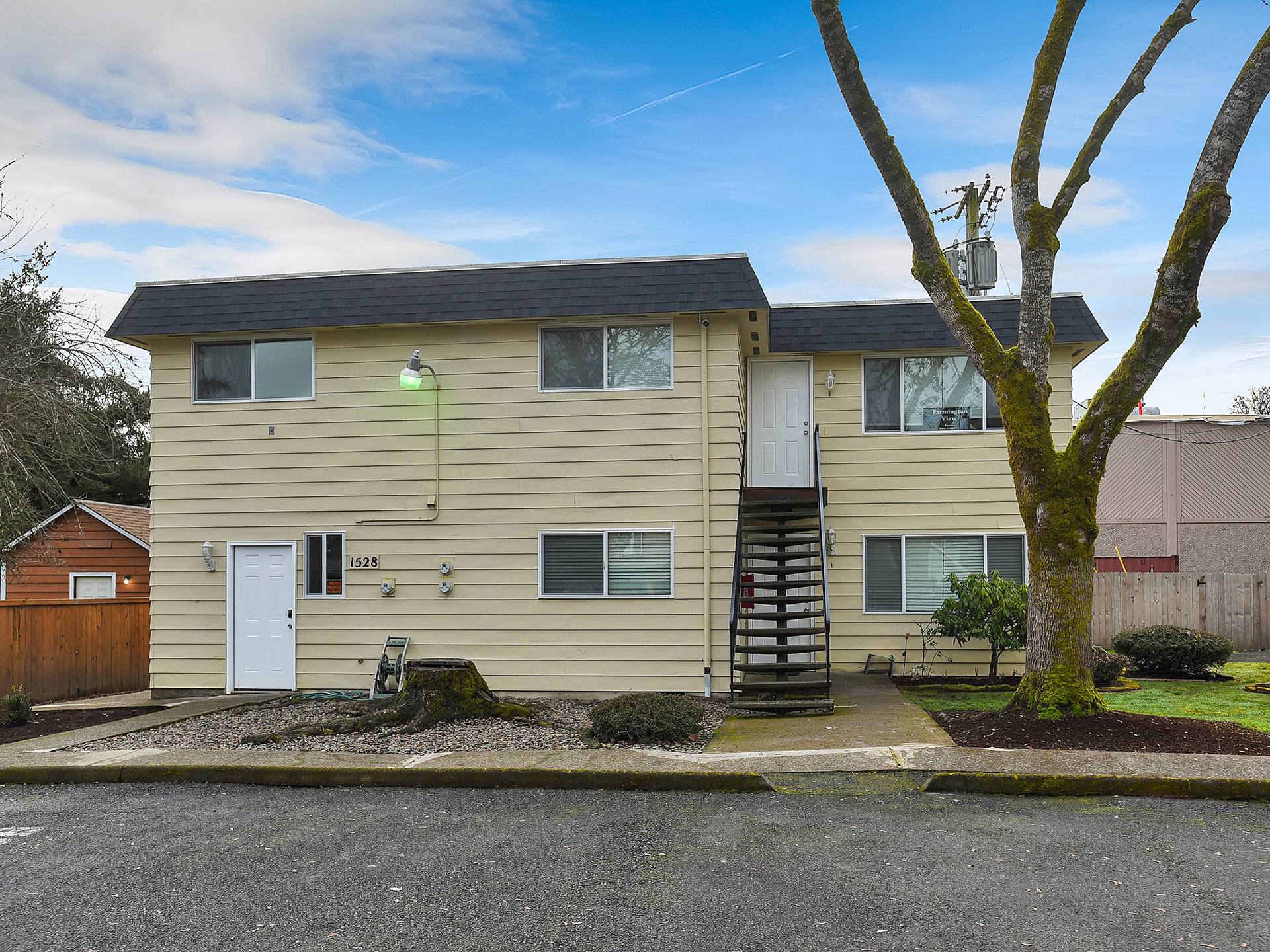 Parklawn Apartments