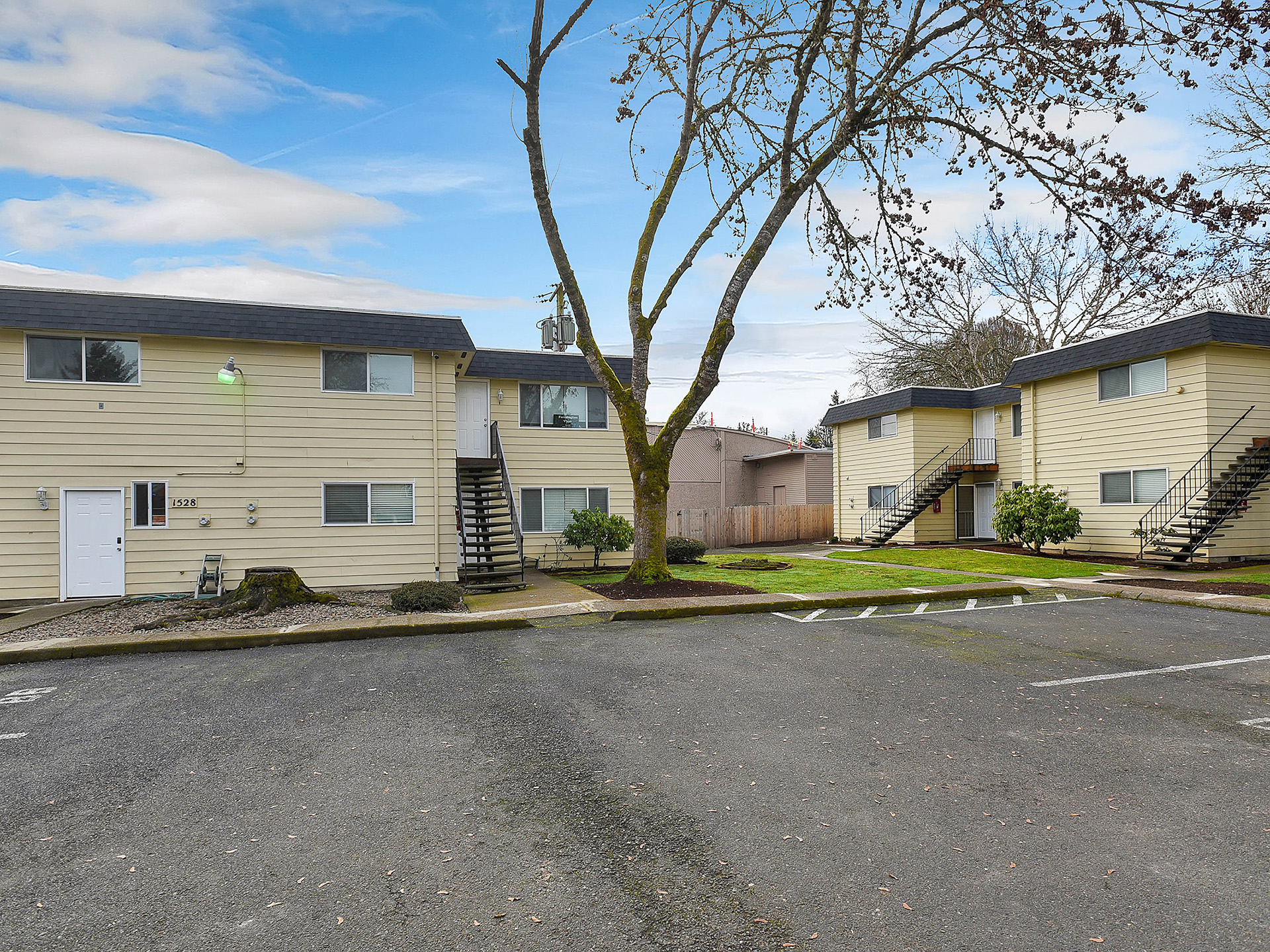 Parklawn Apartments