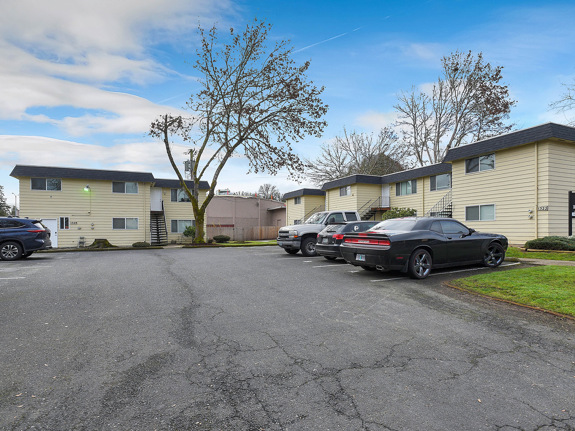 Parklawn Apartments